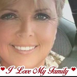 Meet your Posher, Becky